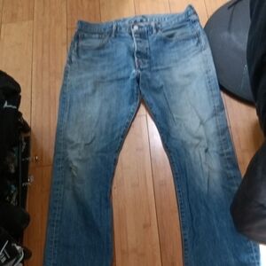 Levi 501s 33x34 Well Broken In